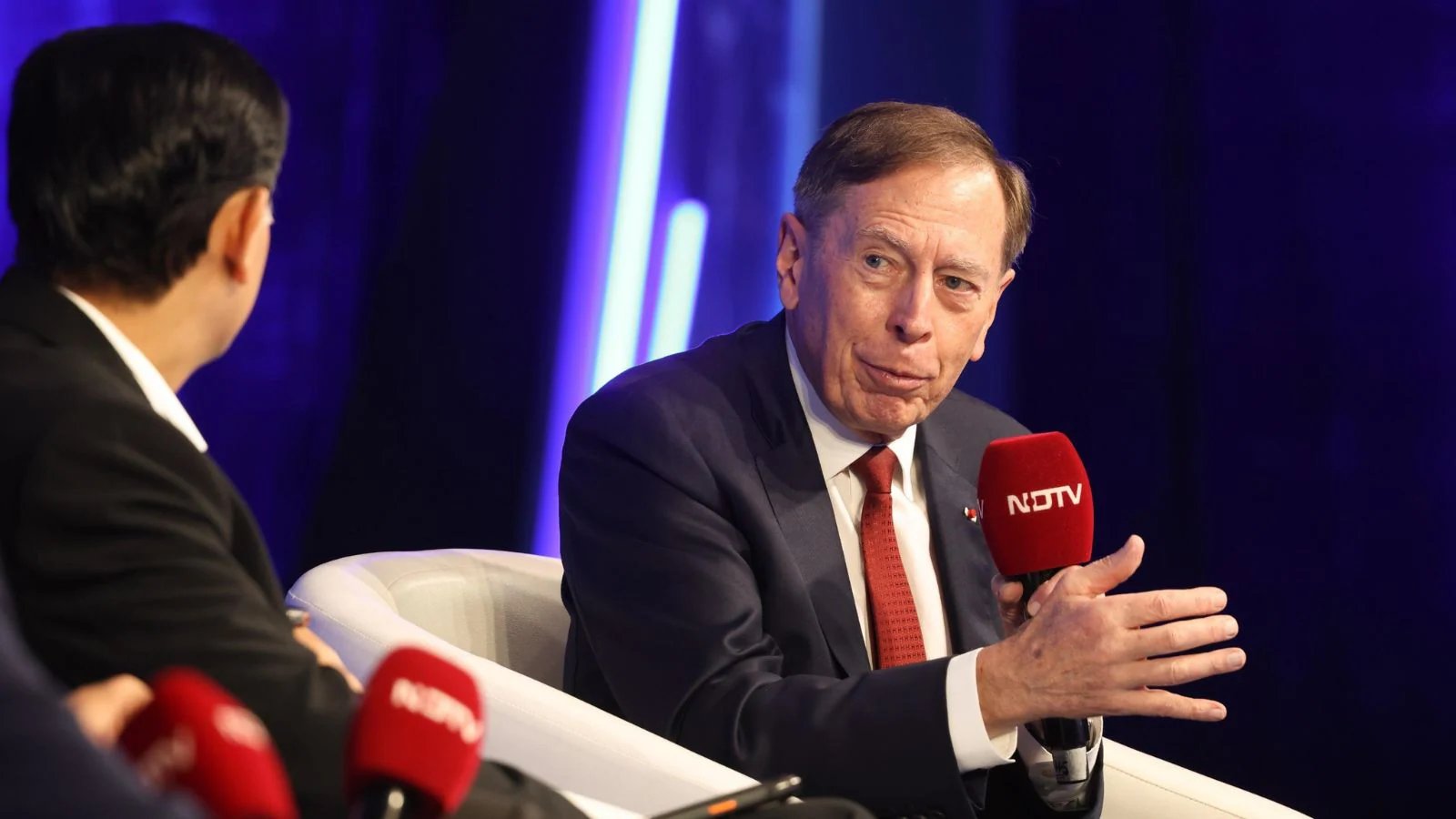 David Petraeus Warns: Ukraine Deploys Over 10,000 Drones Daily, Calls for India Overhaul
