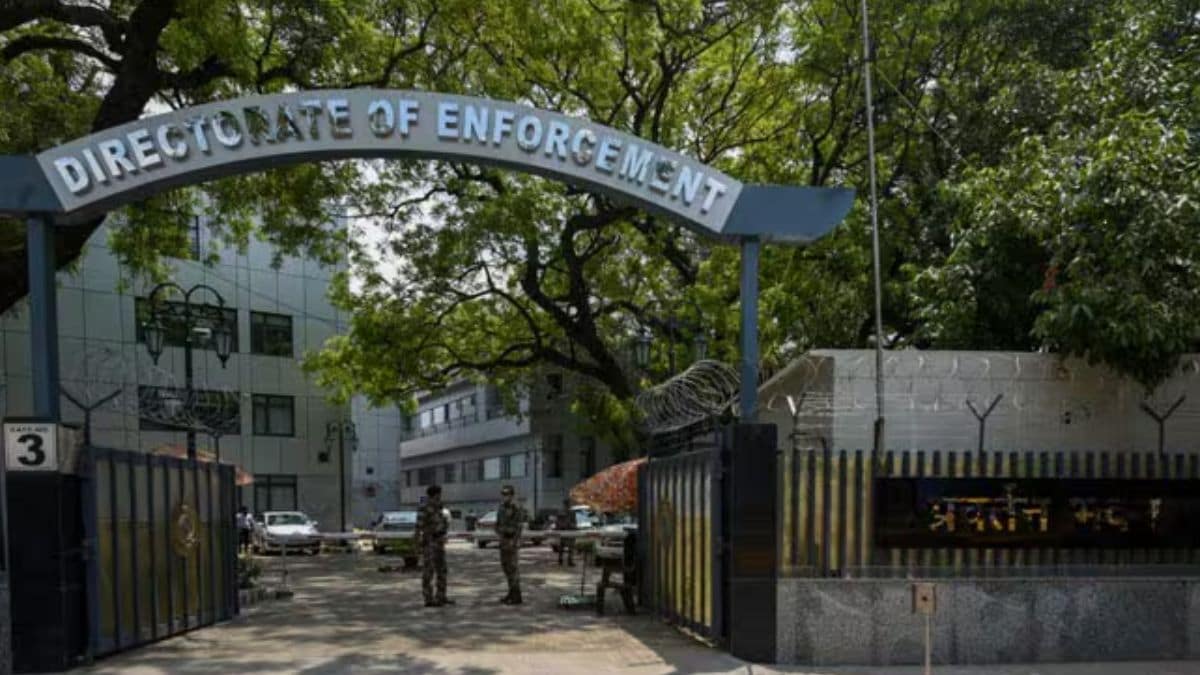 Enforcement Directorate Seizes Rs 75 Crore in Kolkata Money Laundering Raid