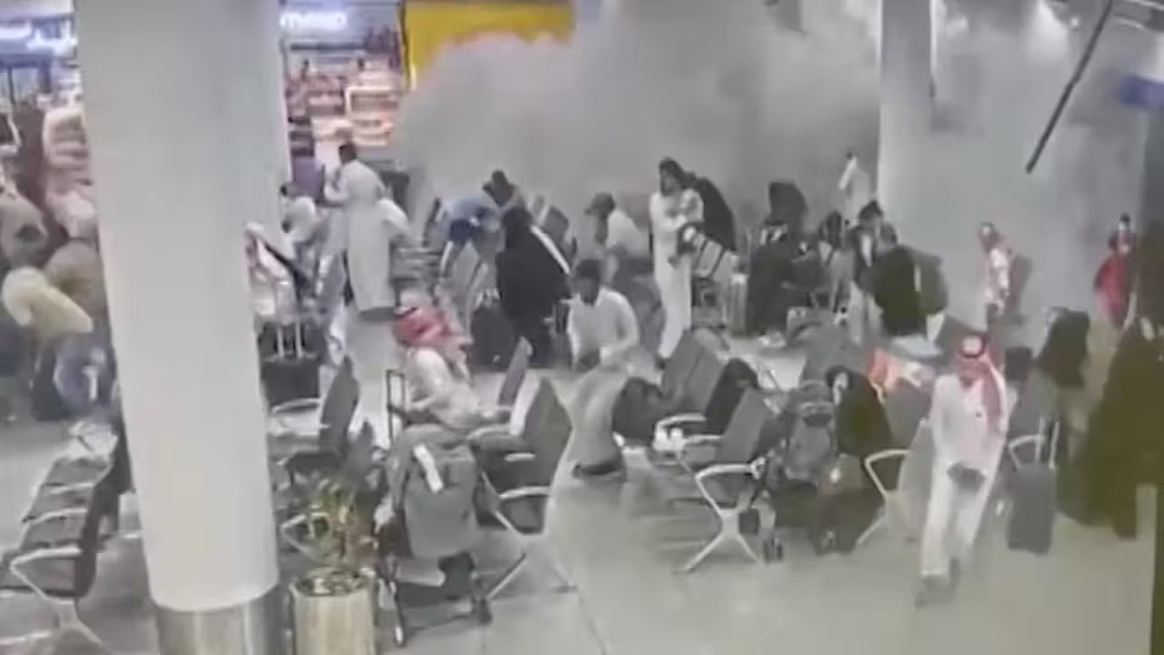 Saudi Arabia Cancels 45% of Flights After Riyadh Airport Bombings, 2026