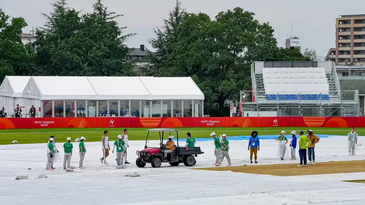 Iyer Guides India to Asian Games Semi‑Finals After No Ball Bowled in Washout