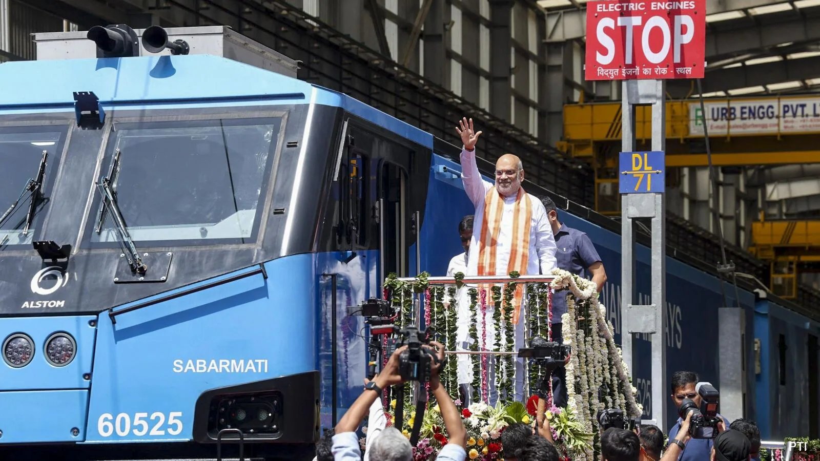 Amit Shah Launches India's First LNG-Powered Train, Cutting Diesel Use by 40%