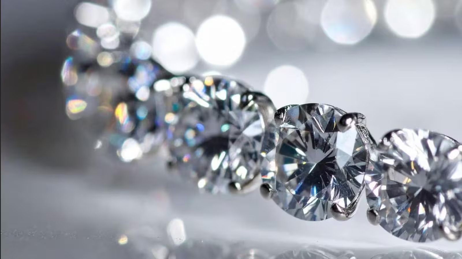 Limelight Diamonds Triples Sales, Aims for 200 Stores by 2027