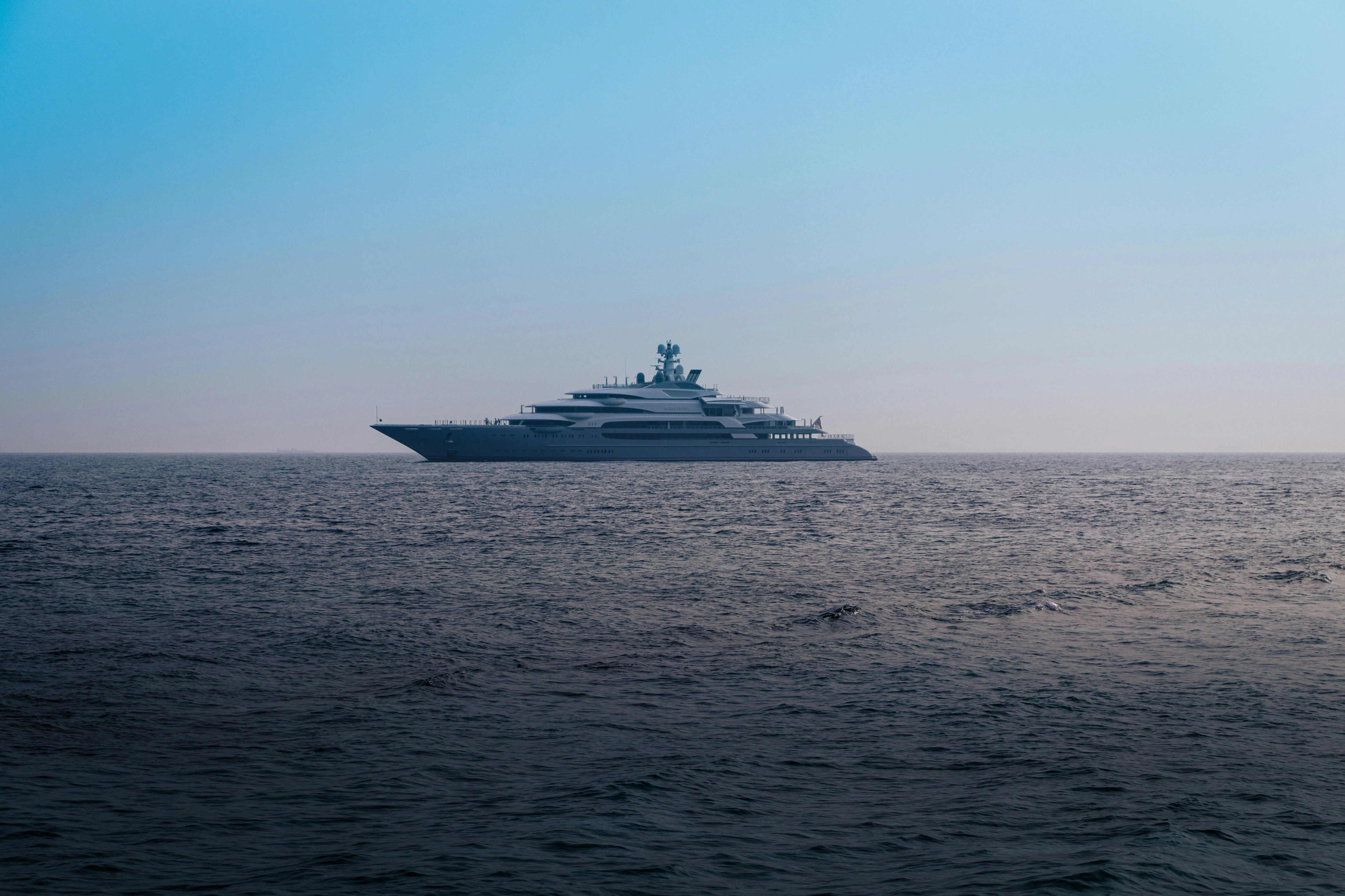 Houthis Claim Rescuing 14 Indian Nationals from Saudi-Targeted Yacht Near Zuqar Island