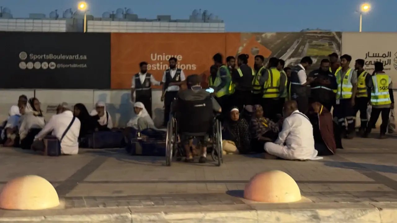 Trump Weighs Joining Strikes After 12 Killed in Riyadh Airport Attack
