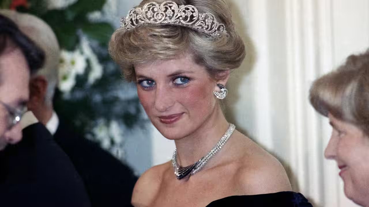 Princess Diana Discussed Marriage with Surgeon Hasnat Khan in 1997