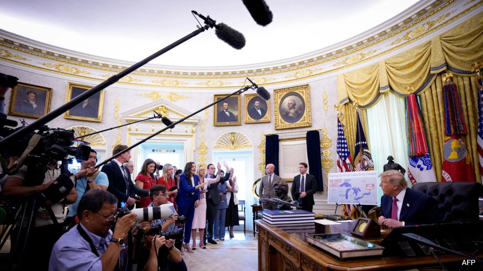 Trump Bans CNN, Politico, MSNBC From White House on Friday