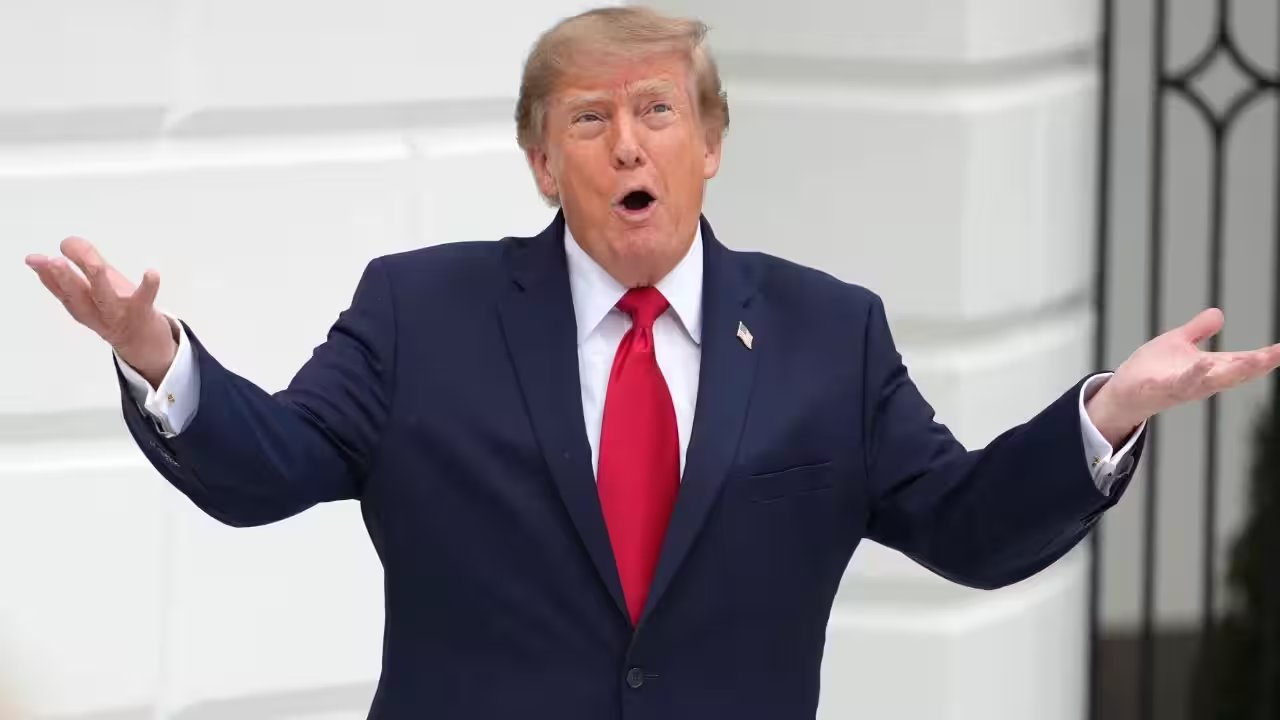 Trump Claims Canada Lets In Millions of Immigrants, But US Admits 3x More