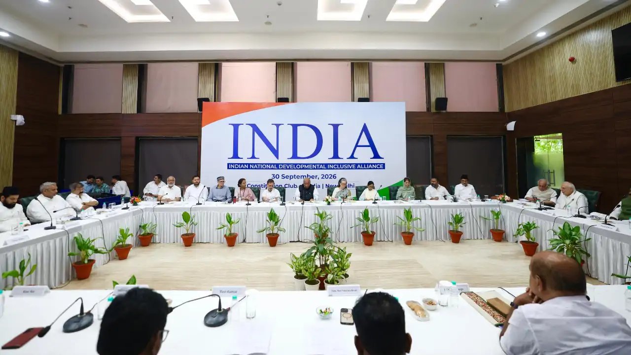 Mallikarjun Kharge Launches ‘Save Democracy’ Marches; MPs to Protest SIR Row at ECI Oct 6