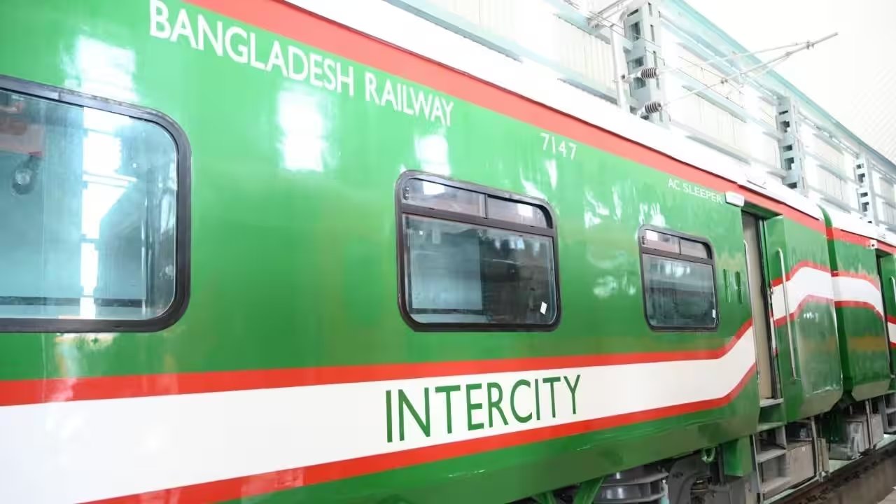 RITES Ships 18 LHB Coaches to Bangladesh, Boosting 200-Unit Order