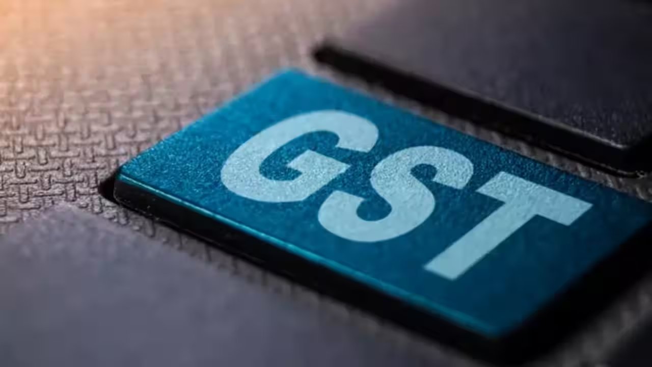 GST Council Clears Simplified Registration, Faster Refunds for 9.5 Lakh Small Sellers