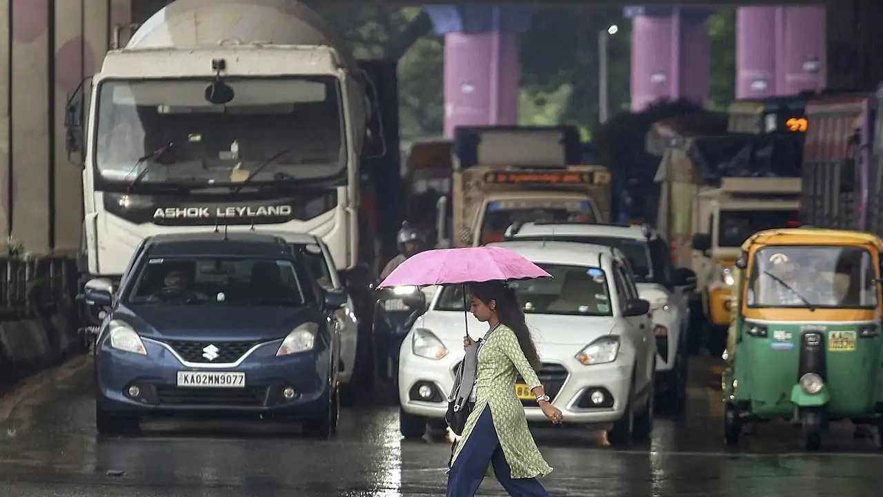 Supreme Court Orders India to Attach ₹45,000 Crore Unpaid Traffic Fines to Power Bills