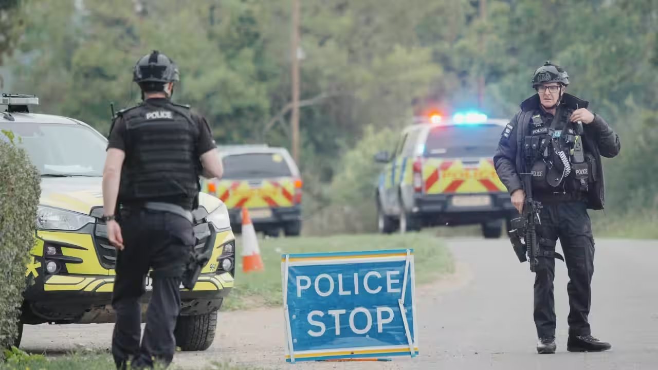 UK Authorities Evacuate Homes After Arrests Near RAF Fairford