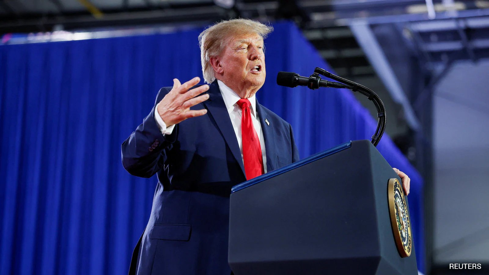 Trump Fires Journalist Over Health Question, Cancels Iowa, Kansas Rallies