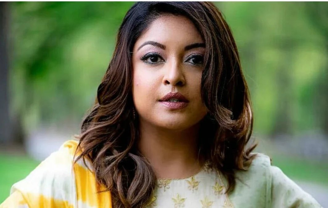 Tanushree Dutta Alleges Neighbors Spy on Her, Calls Security 'Creepy'—October 8 Post