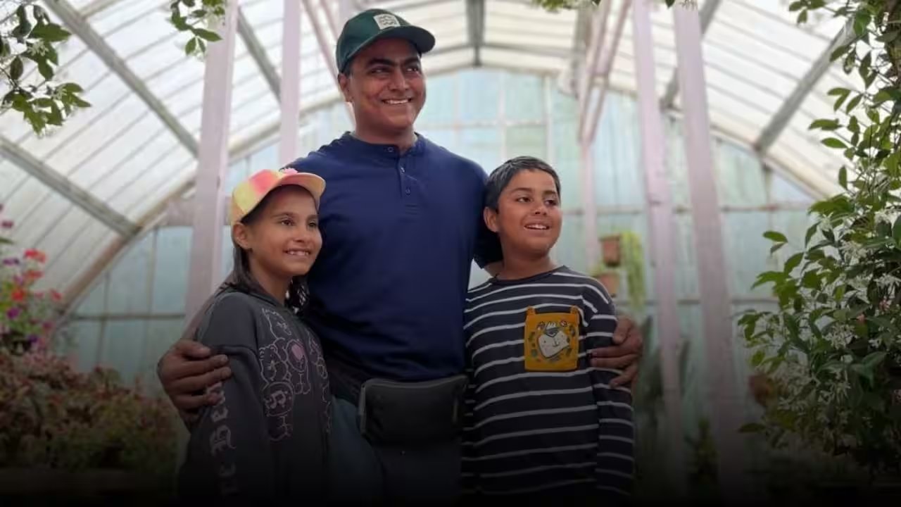 Kolkata Parents Unschool Twins: 12‑Year‑Olds Learn Through Cricket, Travel, and the Internet