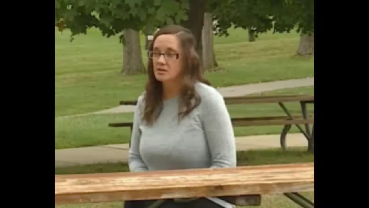 Missouri Substitute Teacher Fired After Agency Finds Two-Year-Old OnlyFans Account