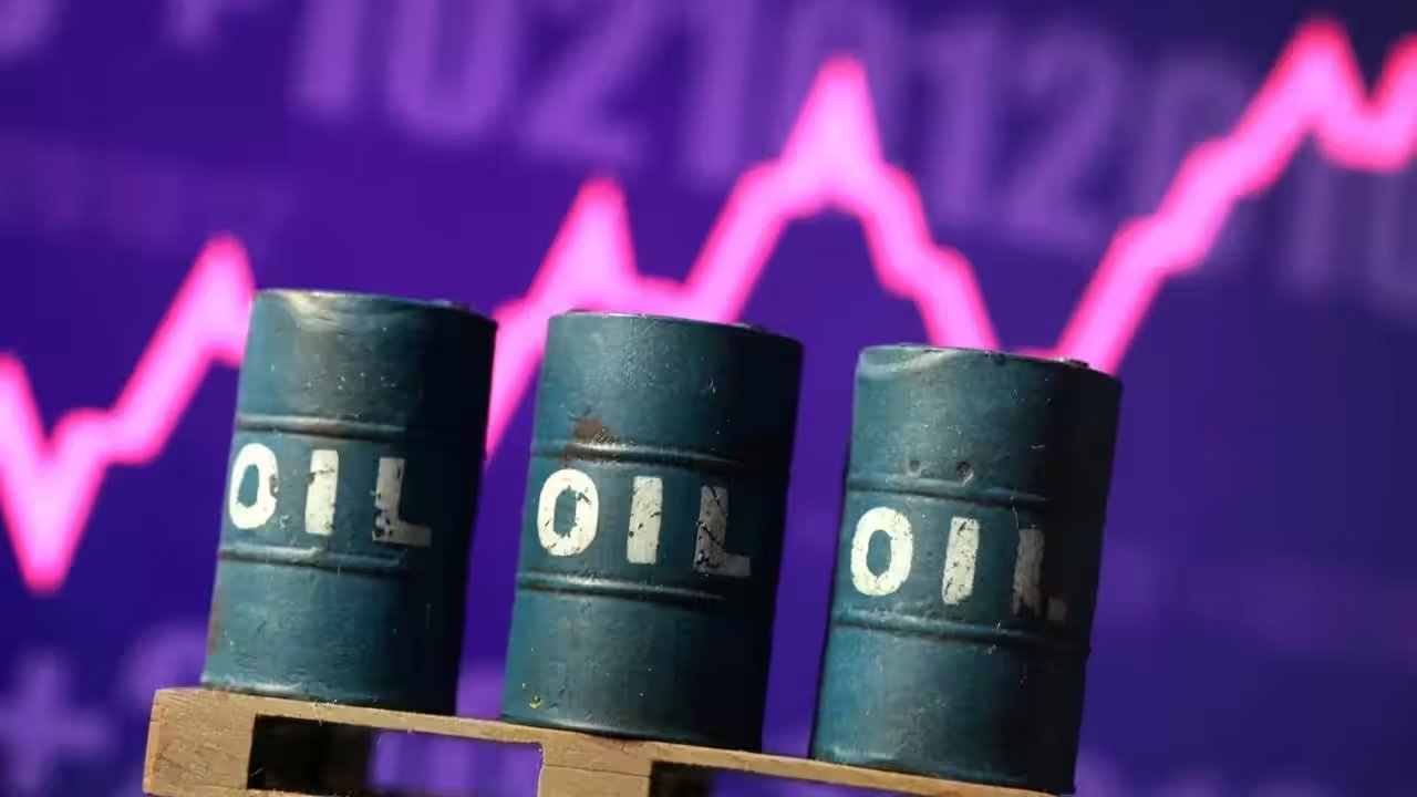 WTI Crude Falls 1.15% to $93.52 as US‑Iran Tensions Persist