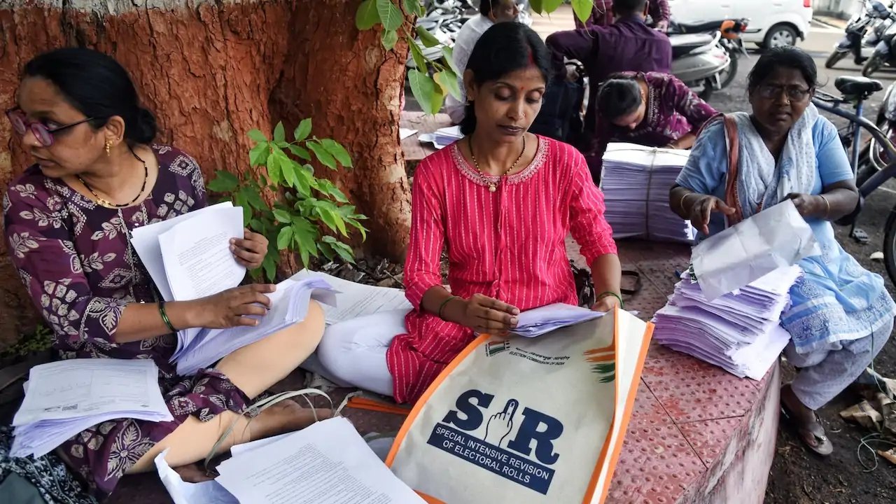 Goa MLA Vijai Sardesai Files Complaint Over 50 Illegal Voter Transfers