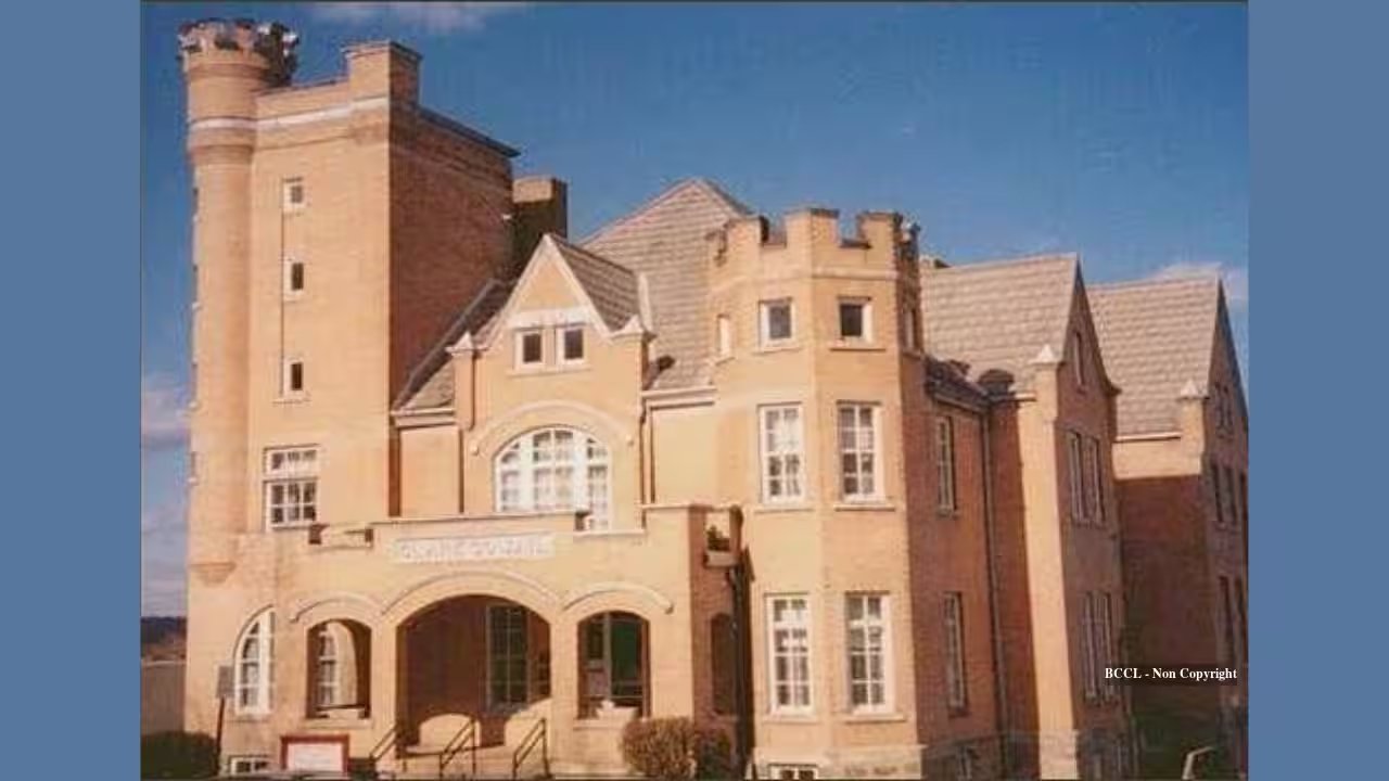 Clark County Board Delays Demolition of 1897 Jail Museum by Three Months