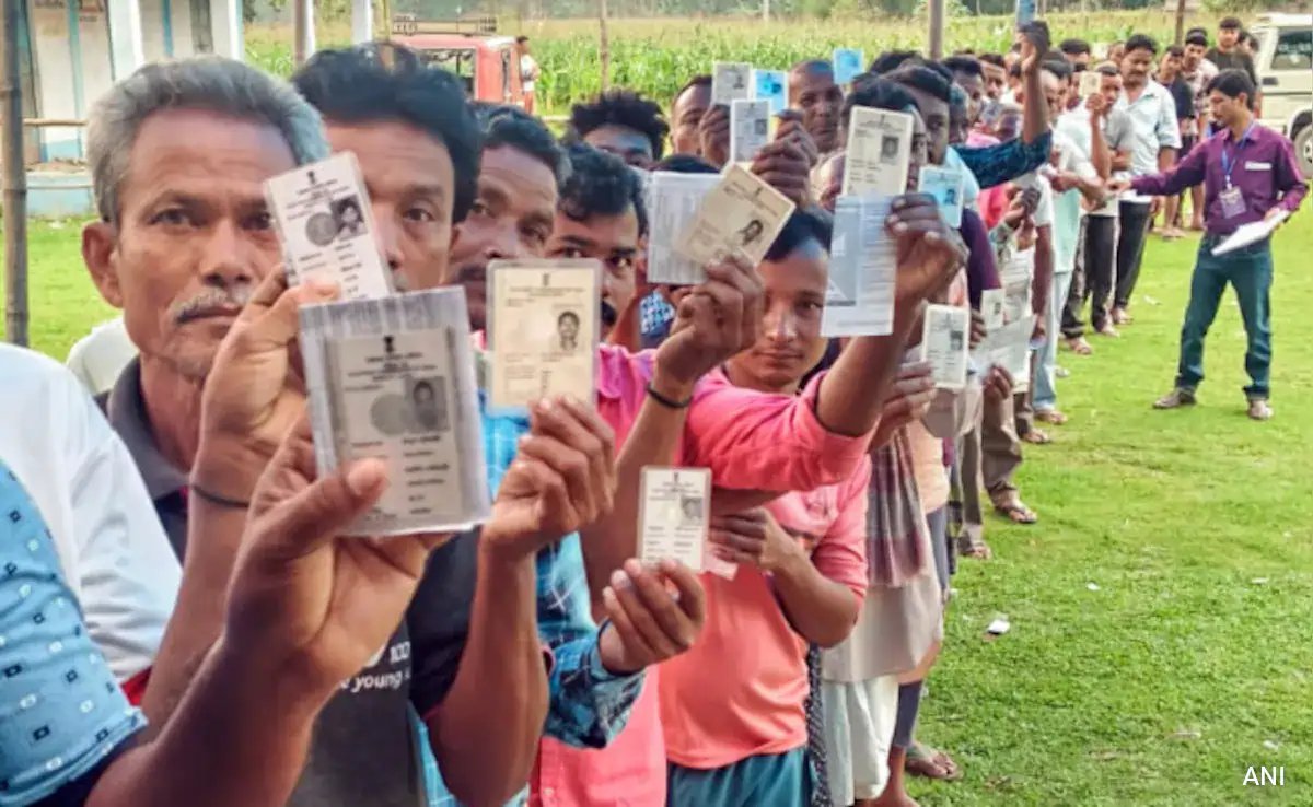 High Voter Turnout in Bengal Bye‑Polls; Humayun Kabir Arrested on Oct 9