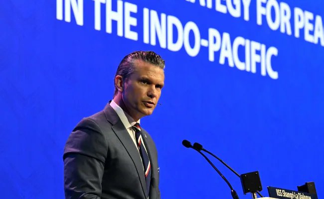 Defense Secretary Hegseth Orders 20% Cut of U.S. Generals and Admirals by 2027