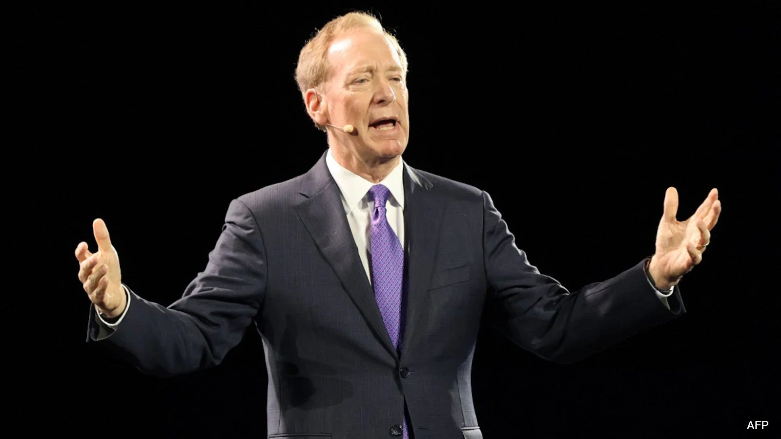 Microsoft President Brad Smith Warns Trump Green-Card Ban Will Diminish US Tech Edge