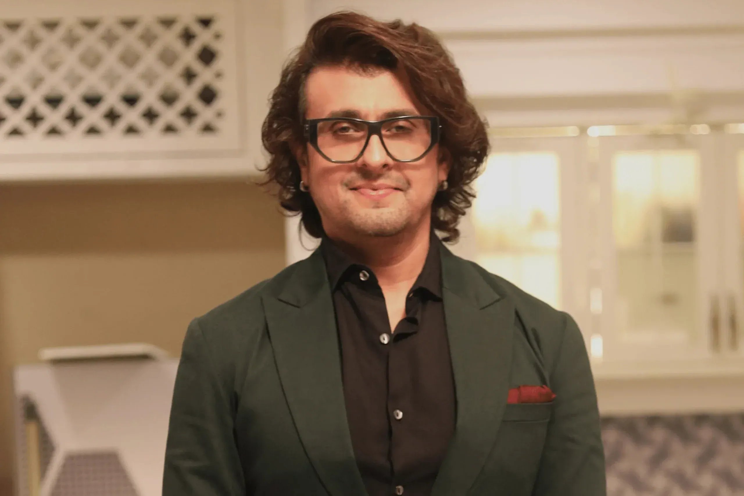 Sonu Nigam Apologises to Kannadigas Over Pahalgam Remark Ahead of Oct 24 Bengaluru Concert