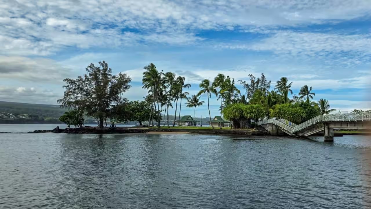 Hawaii County Bridge Collapse Costs $22 Million, Repairs Planned for 2027