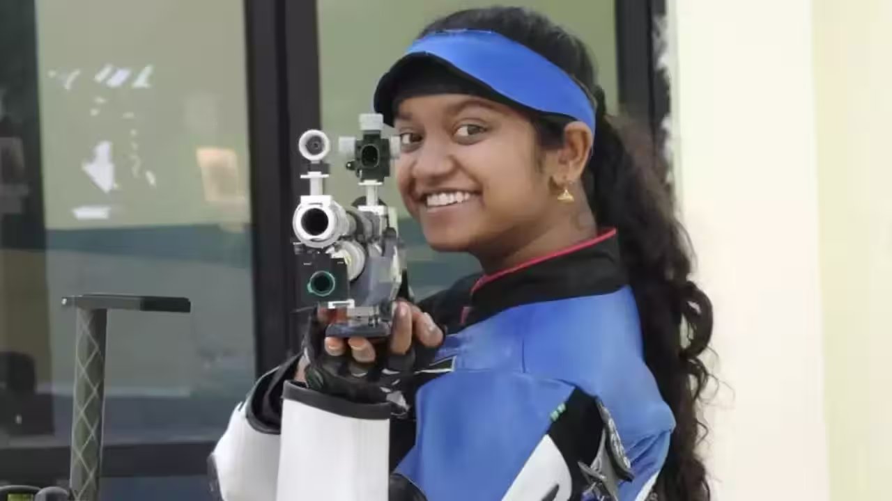 Elavenil Valarivan Wins 10m Air Rifle Silver with 252.4, India Nets Two Medals
