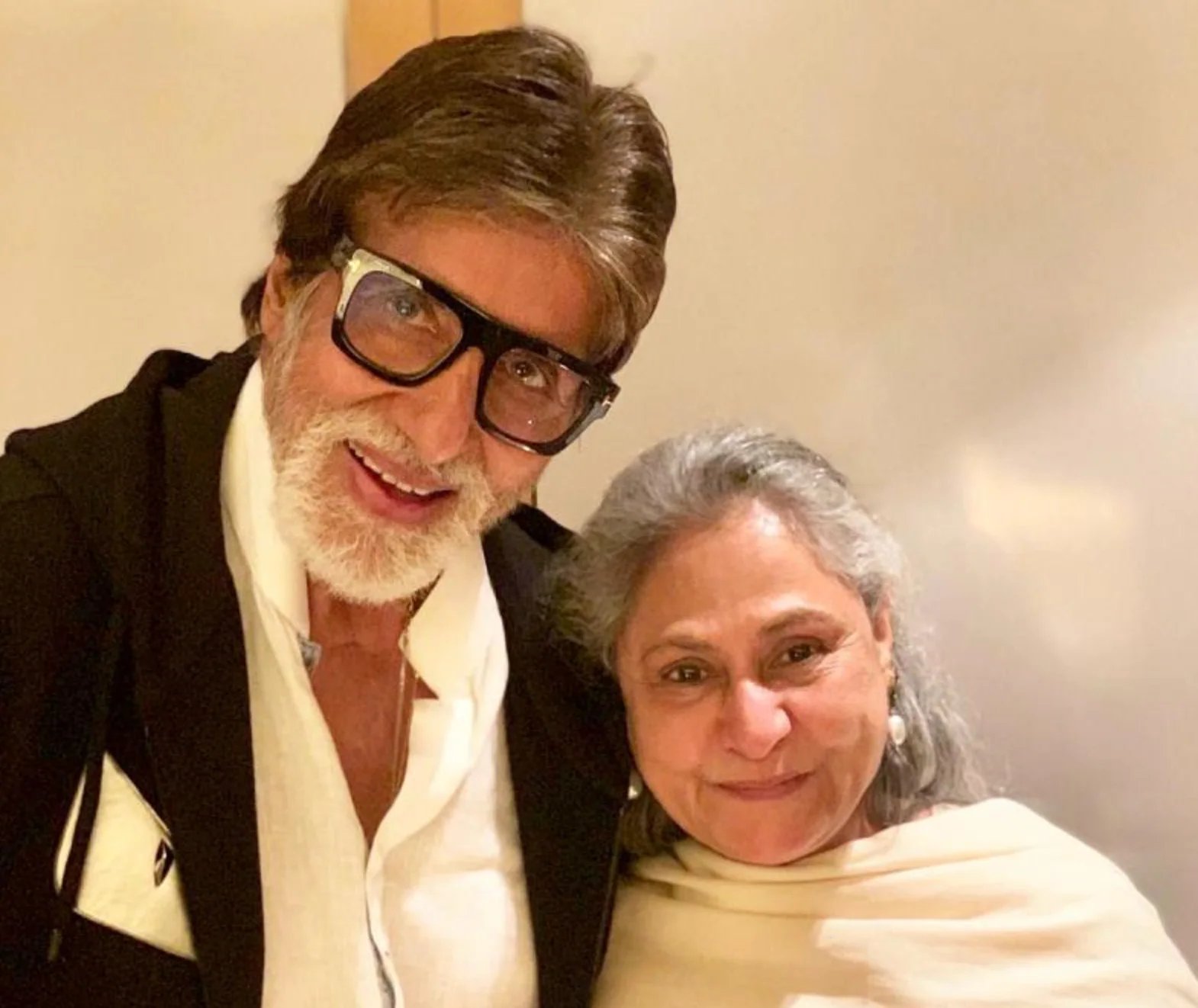 Jaya Bachchan Reveals How Danger Sparked Her Love for Amitabh Bachchan