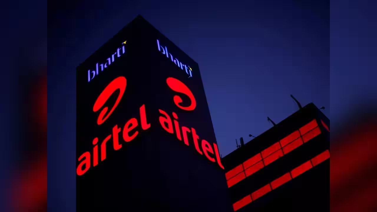 Airtel Raises Postpaid Tariffs by Up to 10% Starting Thursday, Adds Rs 2,000 Roaming