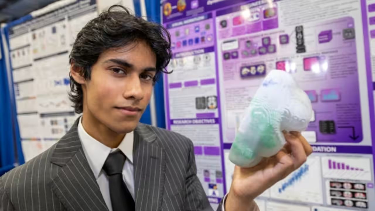 Ameya Kharade Creates $1,800 Brain‑Reading System to Restore Speech