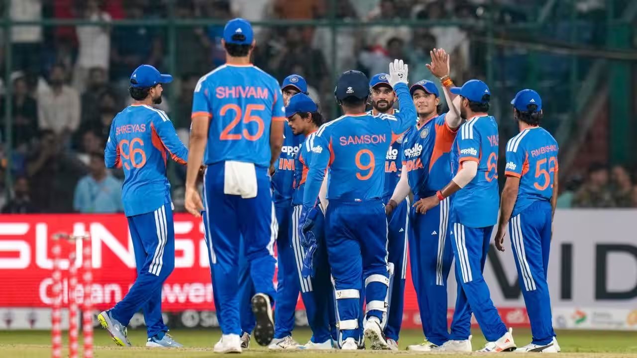 BCCI Secures Separate Lodging for Men’s Team, Bagging 30‑Member Squad