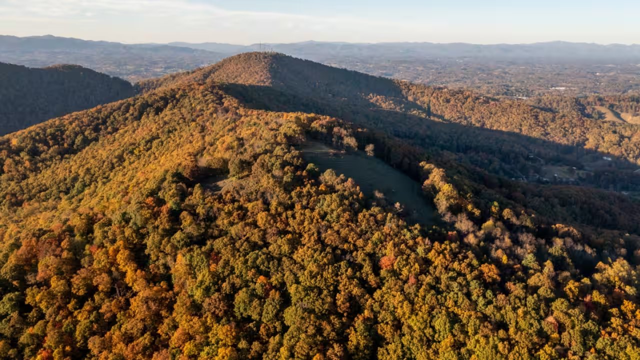 Buncombe County Secures 342‑acre Deaverview Mountain via Grants; Plans $1.39 M Master Plan
