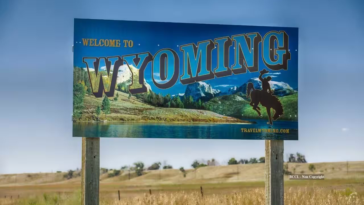 Wyoming District Threatens Eminent Domain Over Alkali Creek Reservoir Easements by July 1