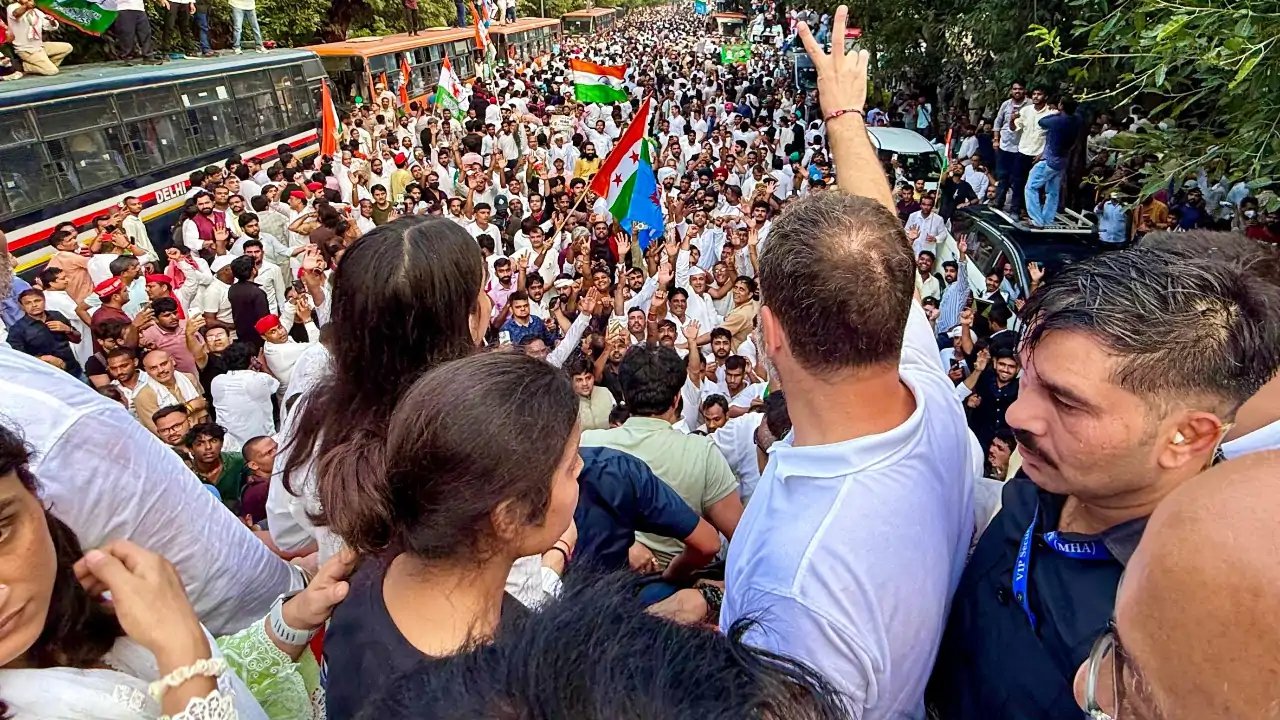 Delhi Police File Four FIRs Against INDIA Bloc Over October 12 Protest Violations