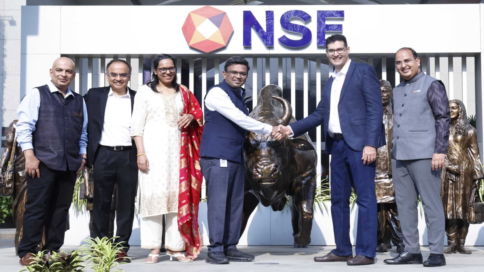 Tonbo Imaging IPO Subscribed 135.9×, Debuts at ₹1,162, 66% Premium