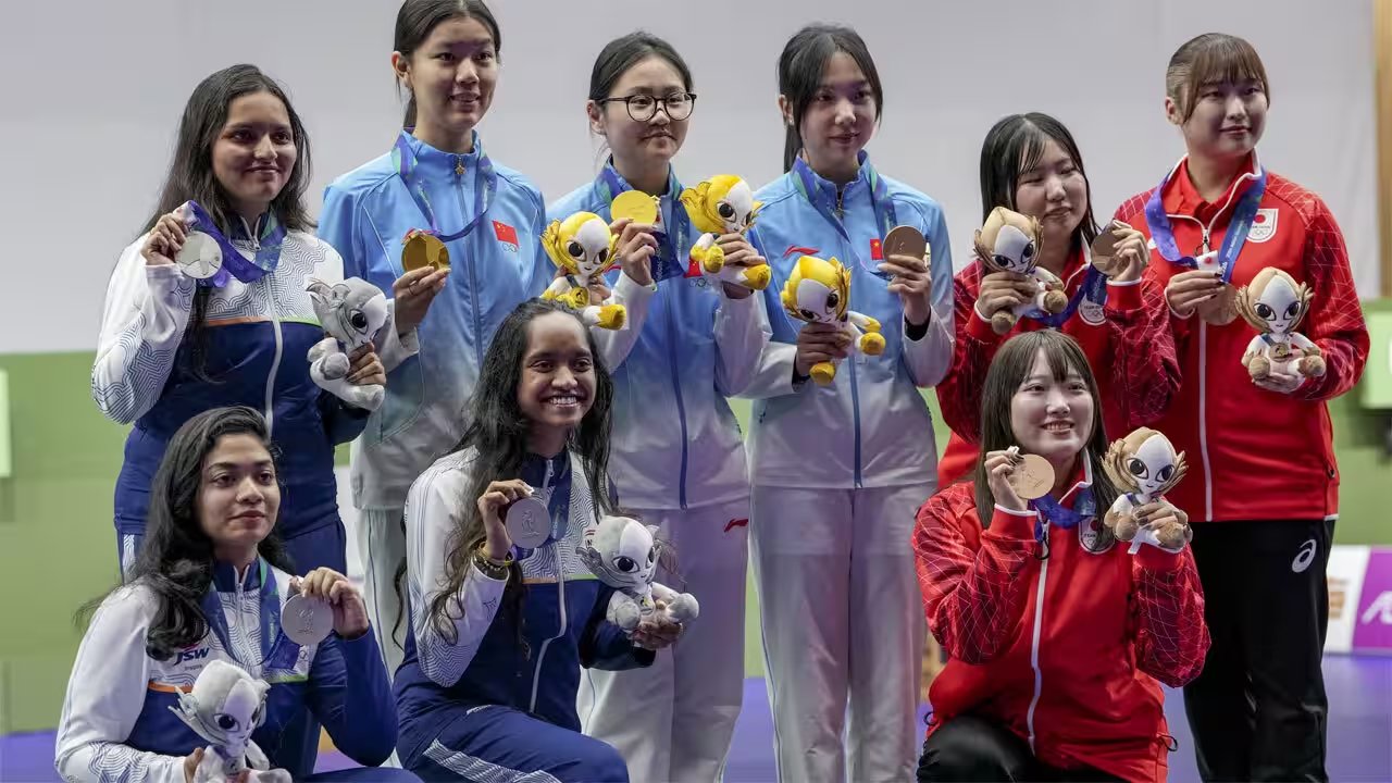 Valarivan Triumphs with 252.4, Bags Two Silvers as India Joint 10th