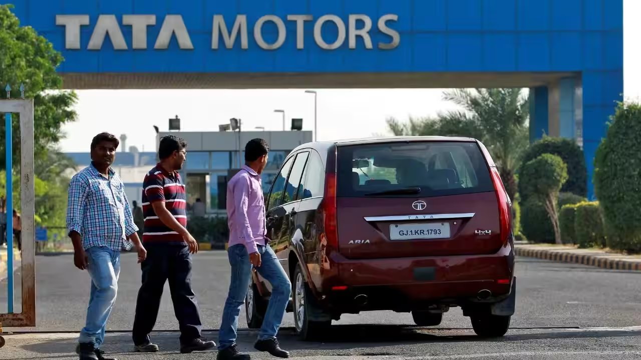 Tata Aeris Sedan Launches Amid Rising Cost Pressures