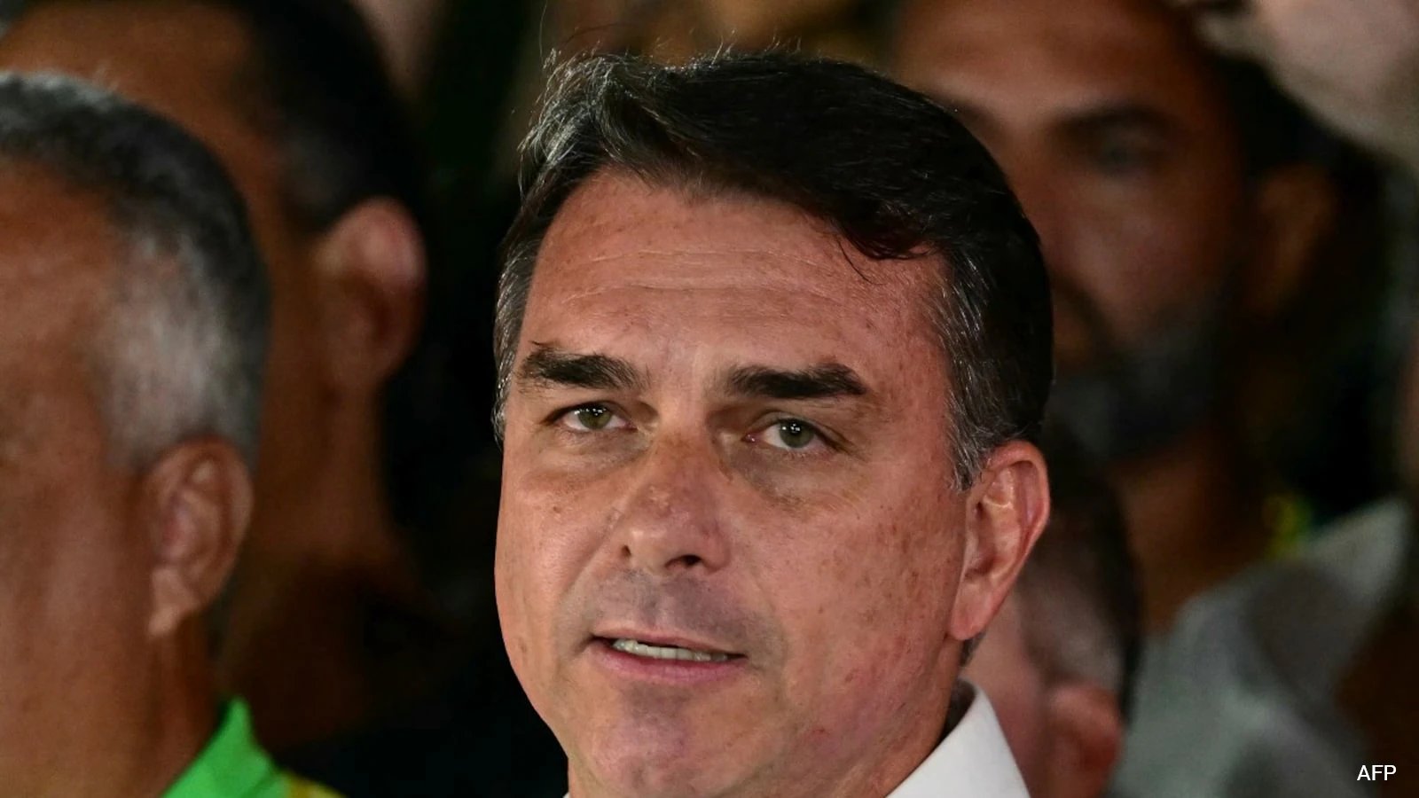 Flavio Bolsonaro Escapes Brazil to U.S. Despite Court Order, 45-Year-Old Exits Post-Election