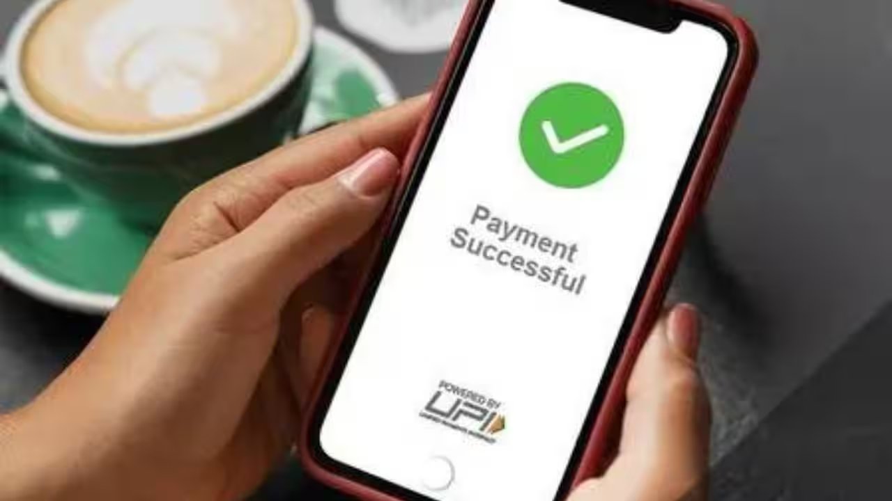 RBI Imposes 0.4% Merchant Discount on UPI Transactions Over ₹2,000, Effective Oct 15, 2026