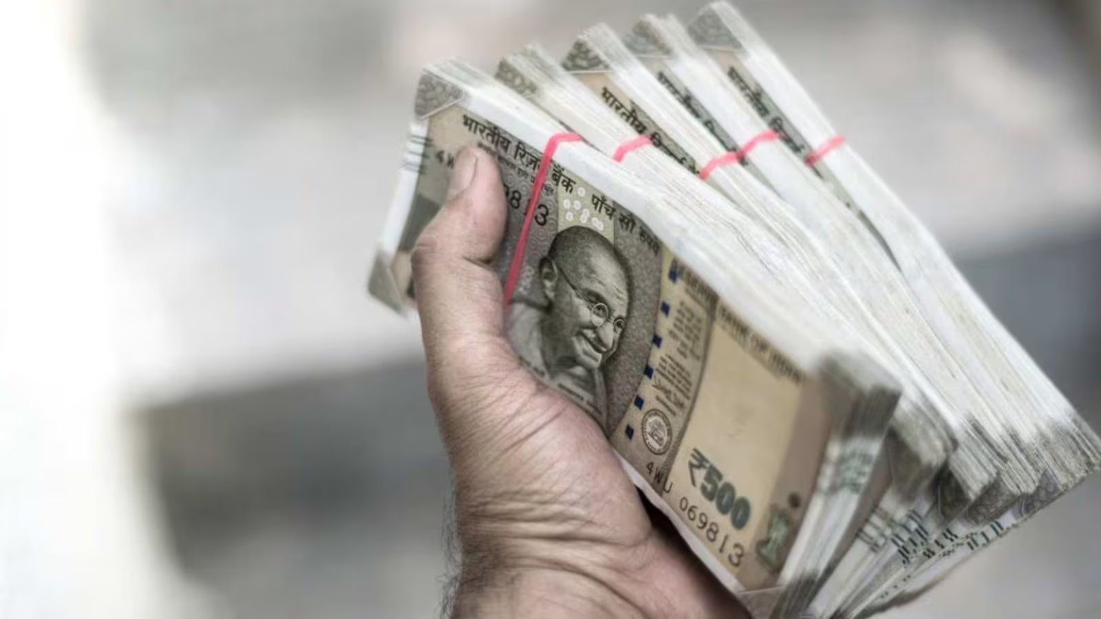 Unimech Shares Surge 2.6% as ₹39.36 Cr Saudi JV Investment Announced