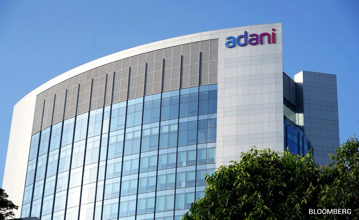 Adani Energy Solutions Net Profit Soars 145% to ₹1,364 Cr, Shares Rise 2%