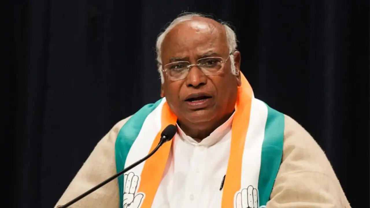 Mallikarjun Kharge Warns Modi Against Bulldozing Delimitation Bill in Fourth Letter