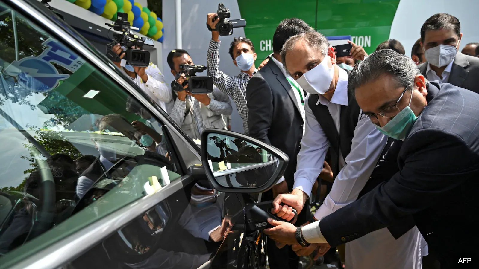 Pakistan’s EV Sales Double as Petrol Prices Surge 54%