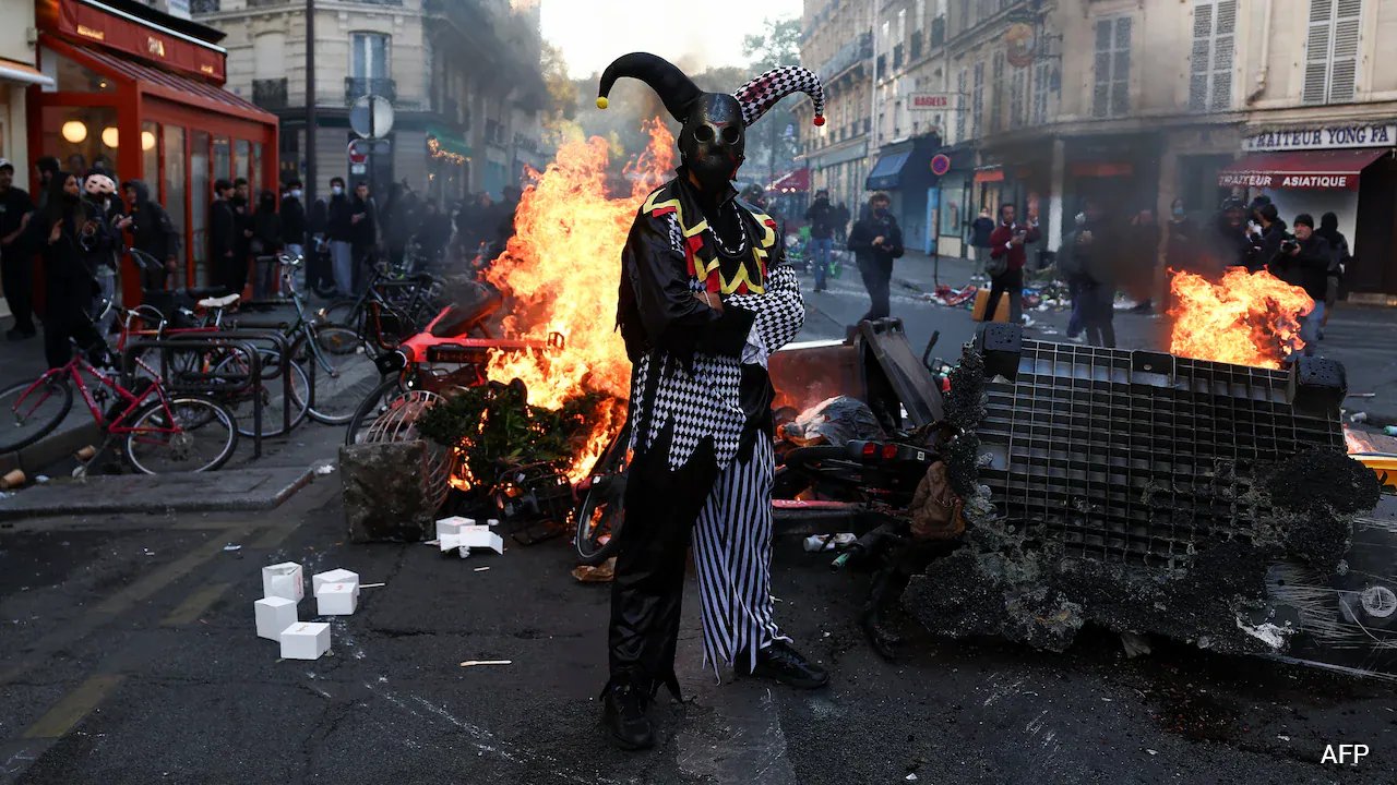 France Protest Culture Persists Amid Online Lies, 2024