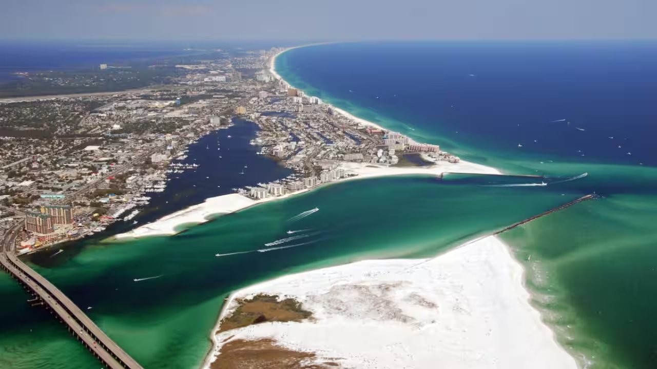 Florida Drops 3 M Pounds of Recycled Concrete Off Destin Beach