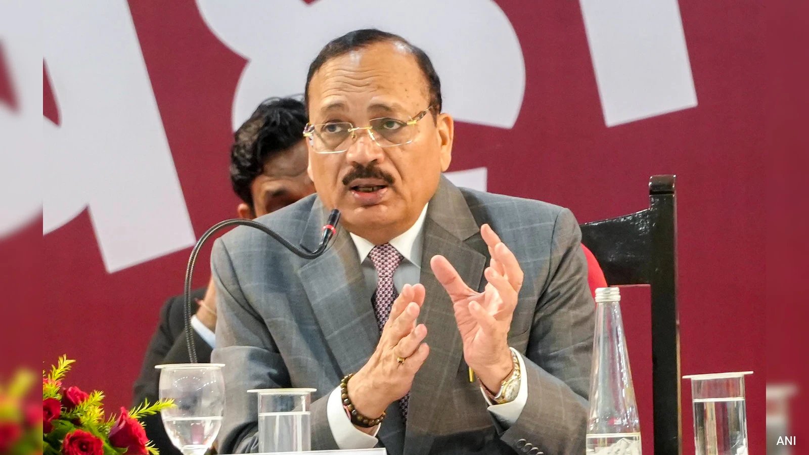 CJI Surya Kant Declines Meeting with INDIA Bloc Over Election Probe, 20,000 Police Deployed
