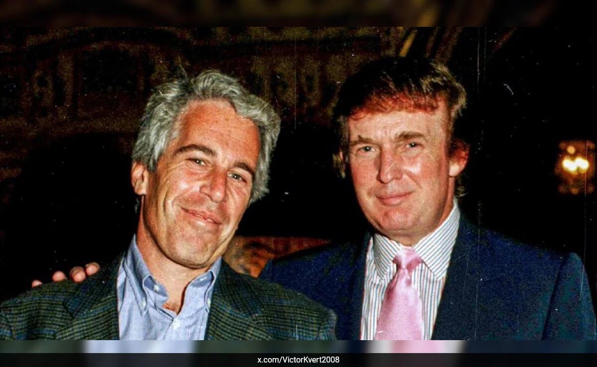 Democrats Urge Special Counsel to Investigate Trump‑Epstein Ties Ahead of Midterms