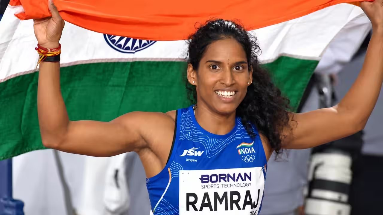 Vithya Ramraj Wins Bronze in 400m Hurdles, Sets 54.75 PB